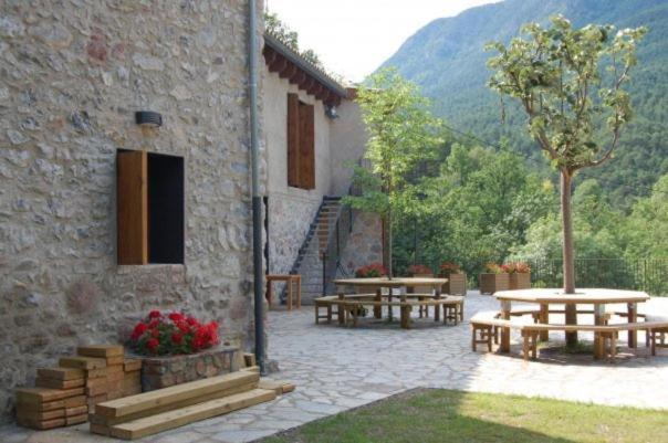 Aula Natura La Salle - Cal Cerdanyola Baga Bagian luar foto